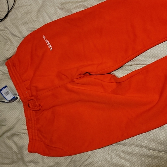 Adidas pants - Picture 1 of 6